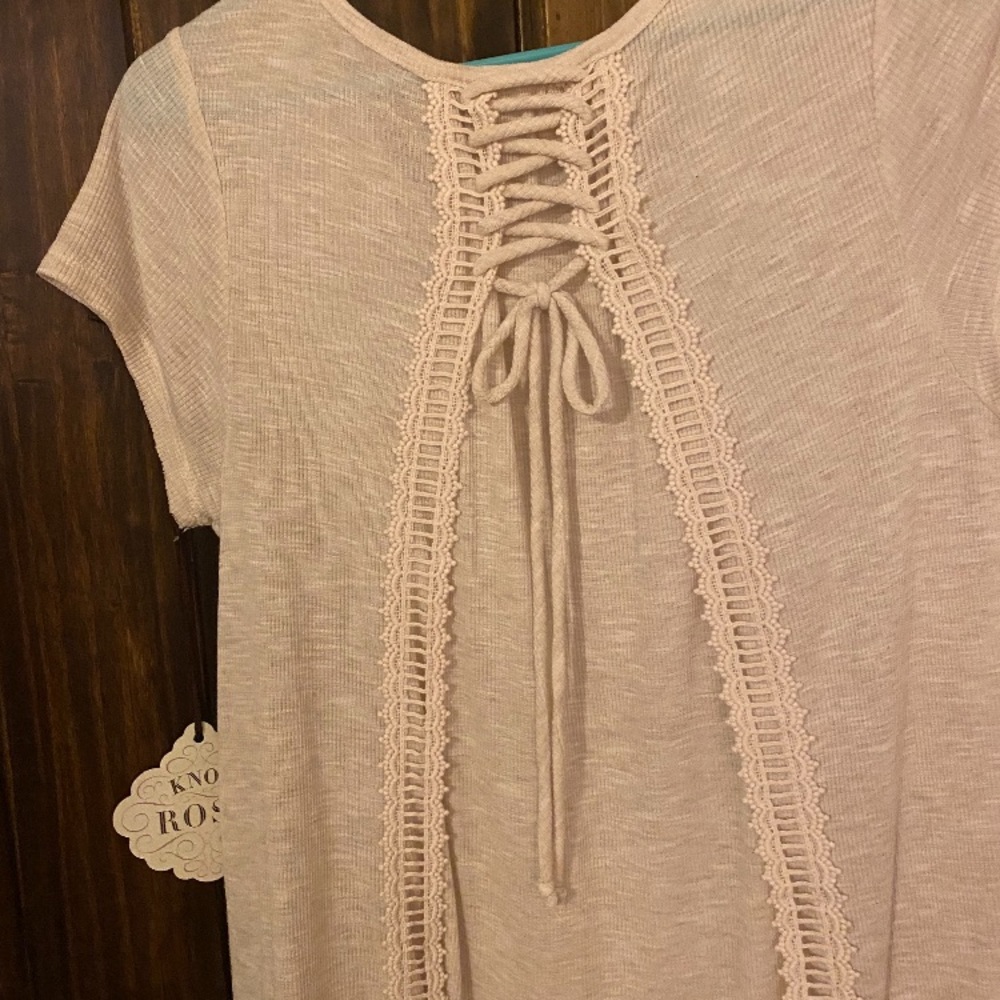Tan KnoxRose TShirt with back bow